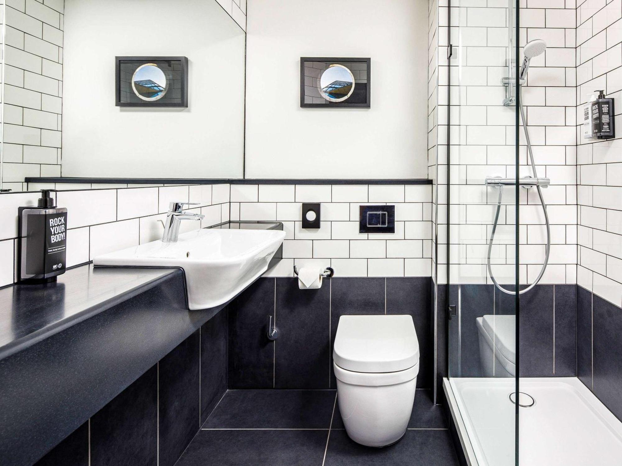 Готель Ibis Wakefield East-Castleford Екстер'єр фото